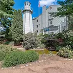 Wfc Lakefront Views Family Or Romance