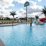 Wingate By Wyndham Wisconsin Dells Waterpark