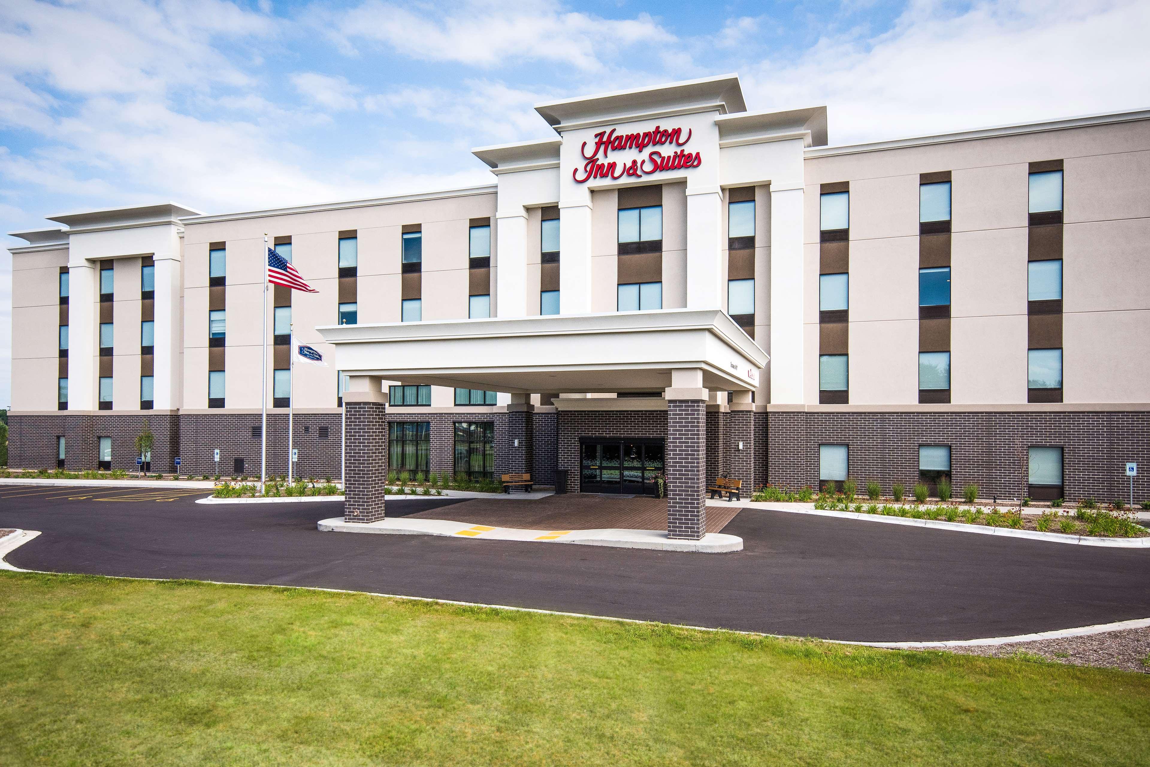 Hotel Hampton And At Wisconsin Dells Delton Lake Delton