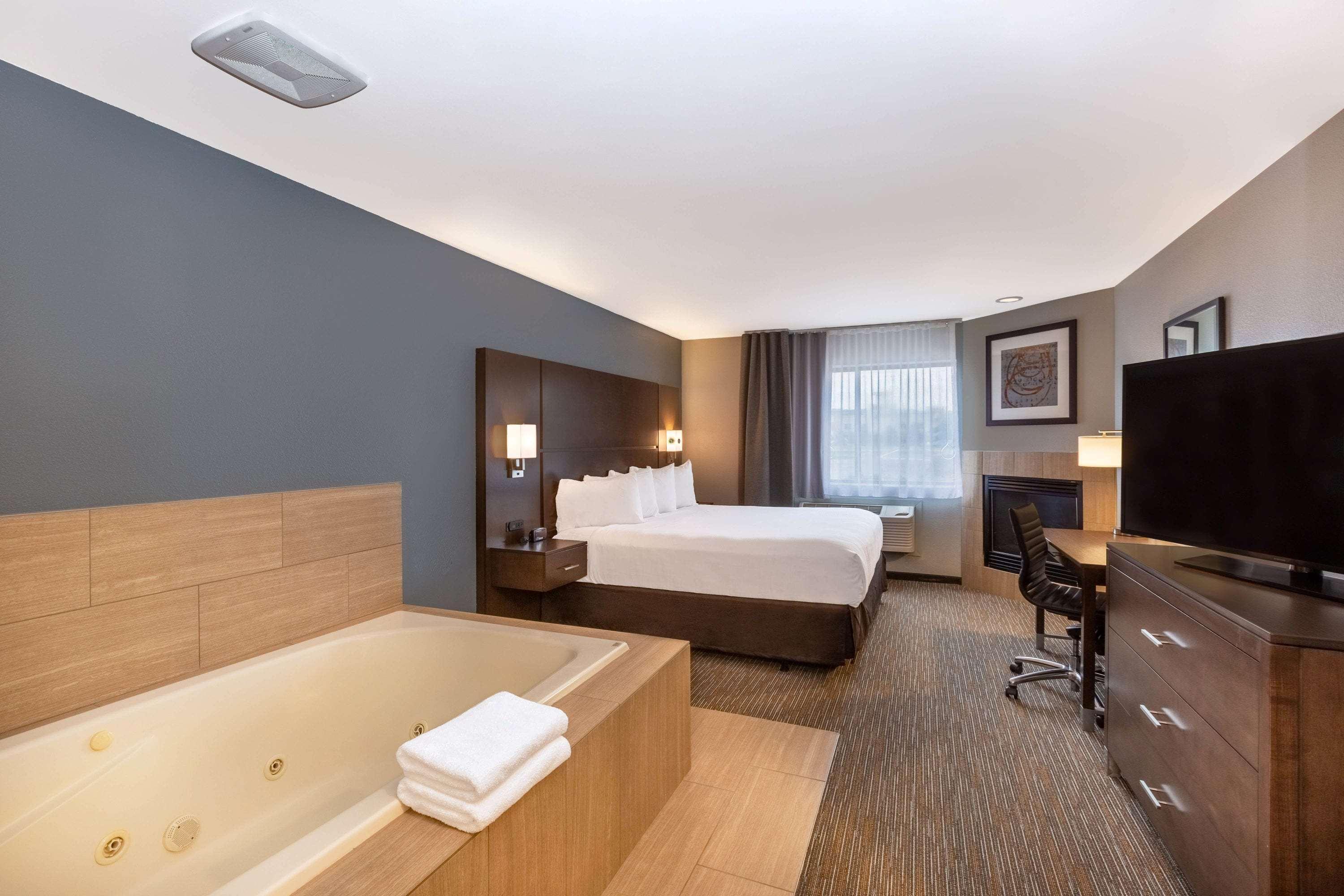 Wingate By Wyndham Wisconsin Dells Waterpark 2*