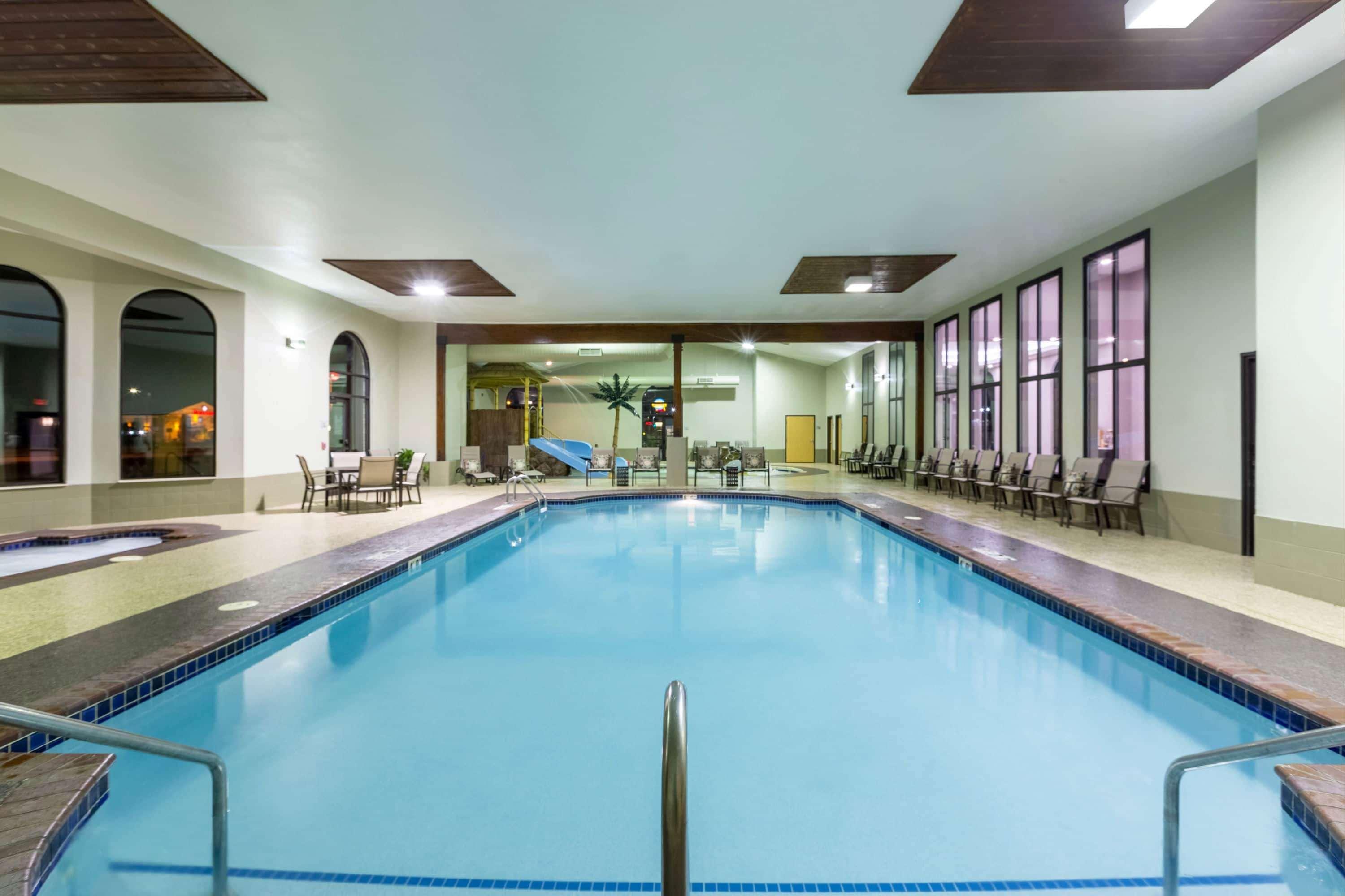 Wingate By Wyndham Wisconsin Dells Waterpark