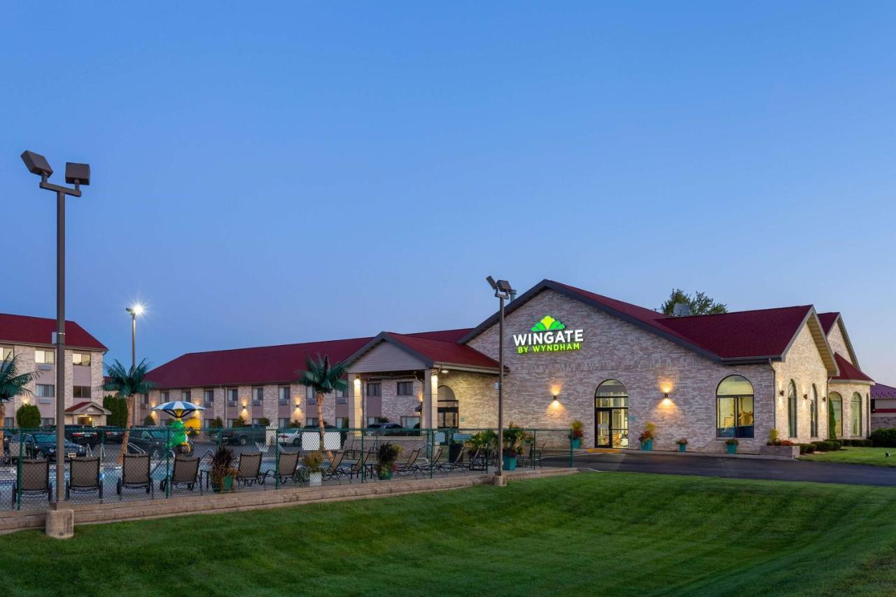 Hotel Wingate By Wyndham Wisconsin Dells Waterpark Lake Delton