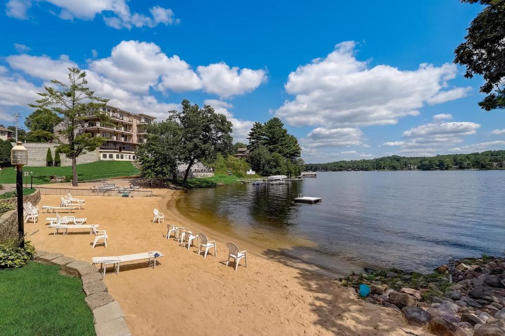Holiday home Wfc Lakefront Views Family Or Romance *