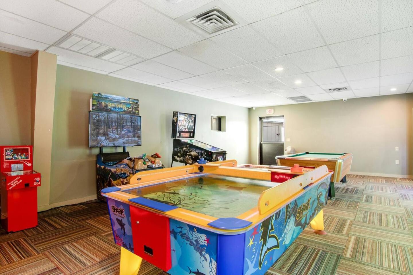 Holiday home Dells Getaway At Tamarack & Mirror