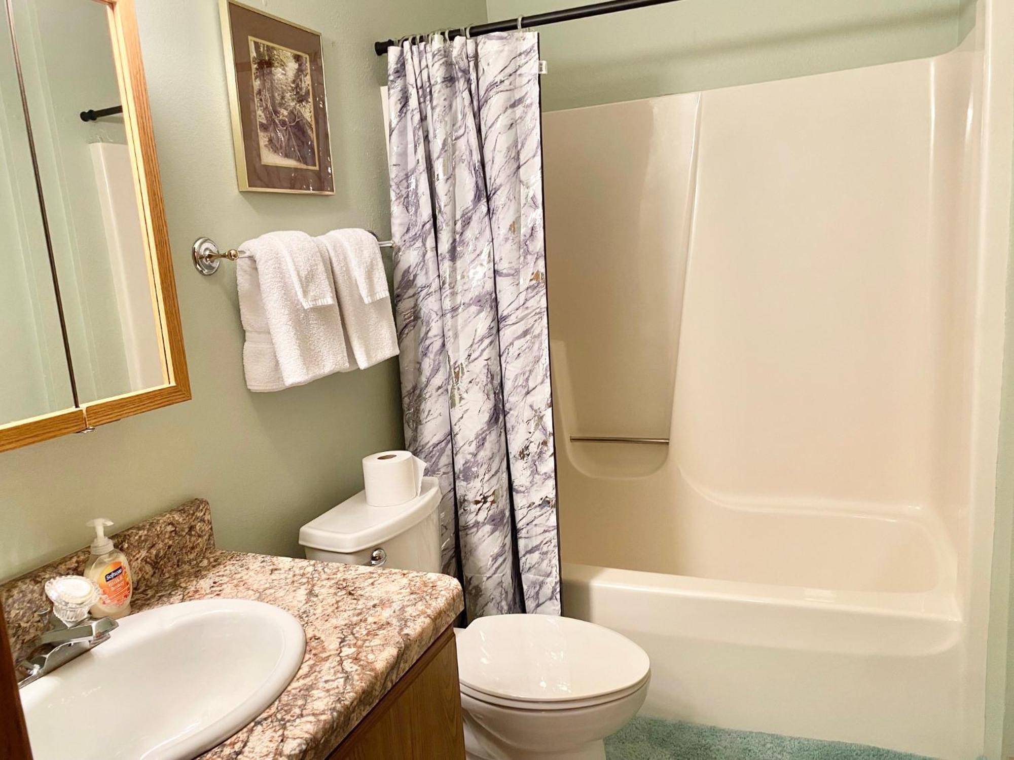 Holiday home Dells Getaway At Tamarack & Mirror *
