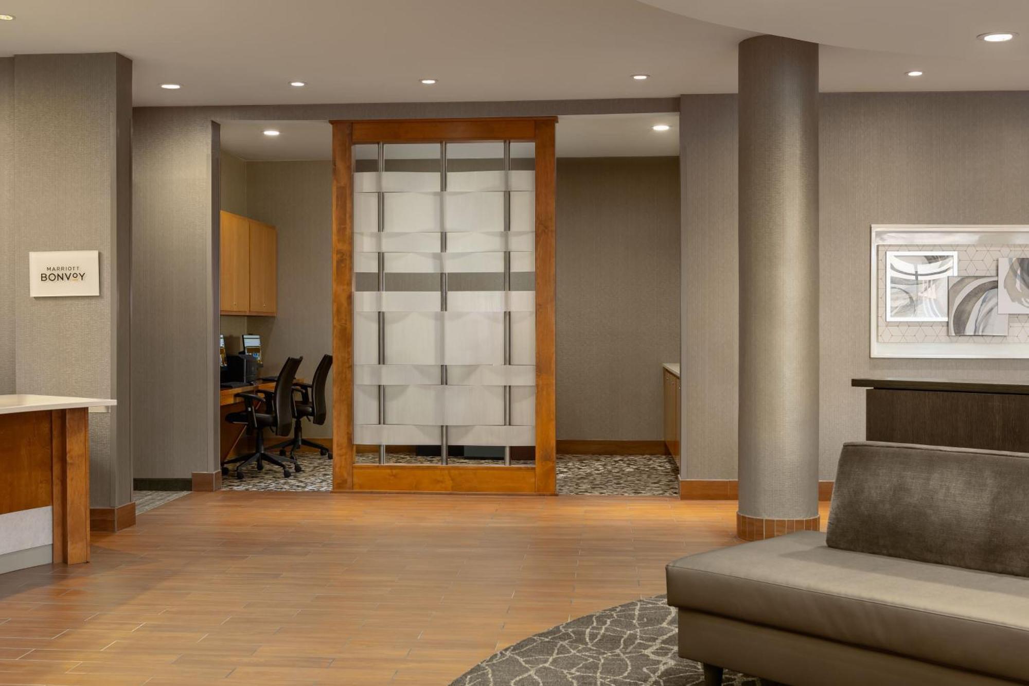 Springhill By Marriott Wisconsin Dells 3*