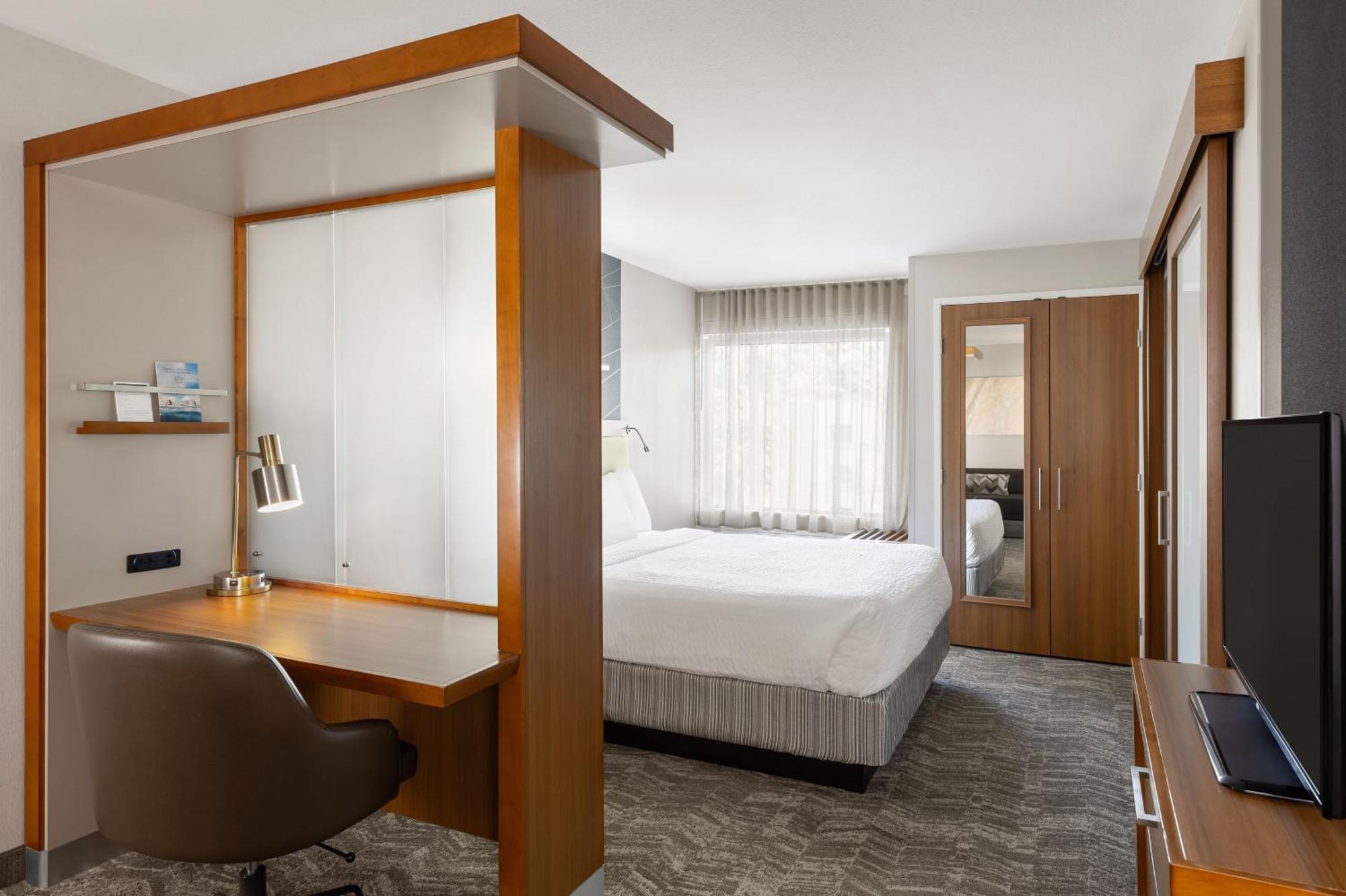 Hotel Springhill By Marriott Wisconsin Dells
