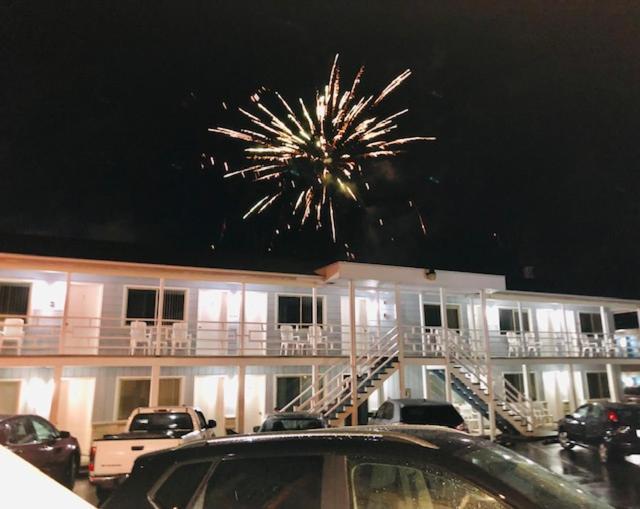 Starlite Motel 2*