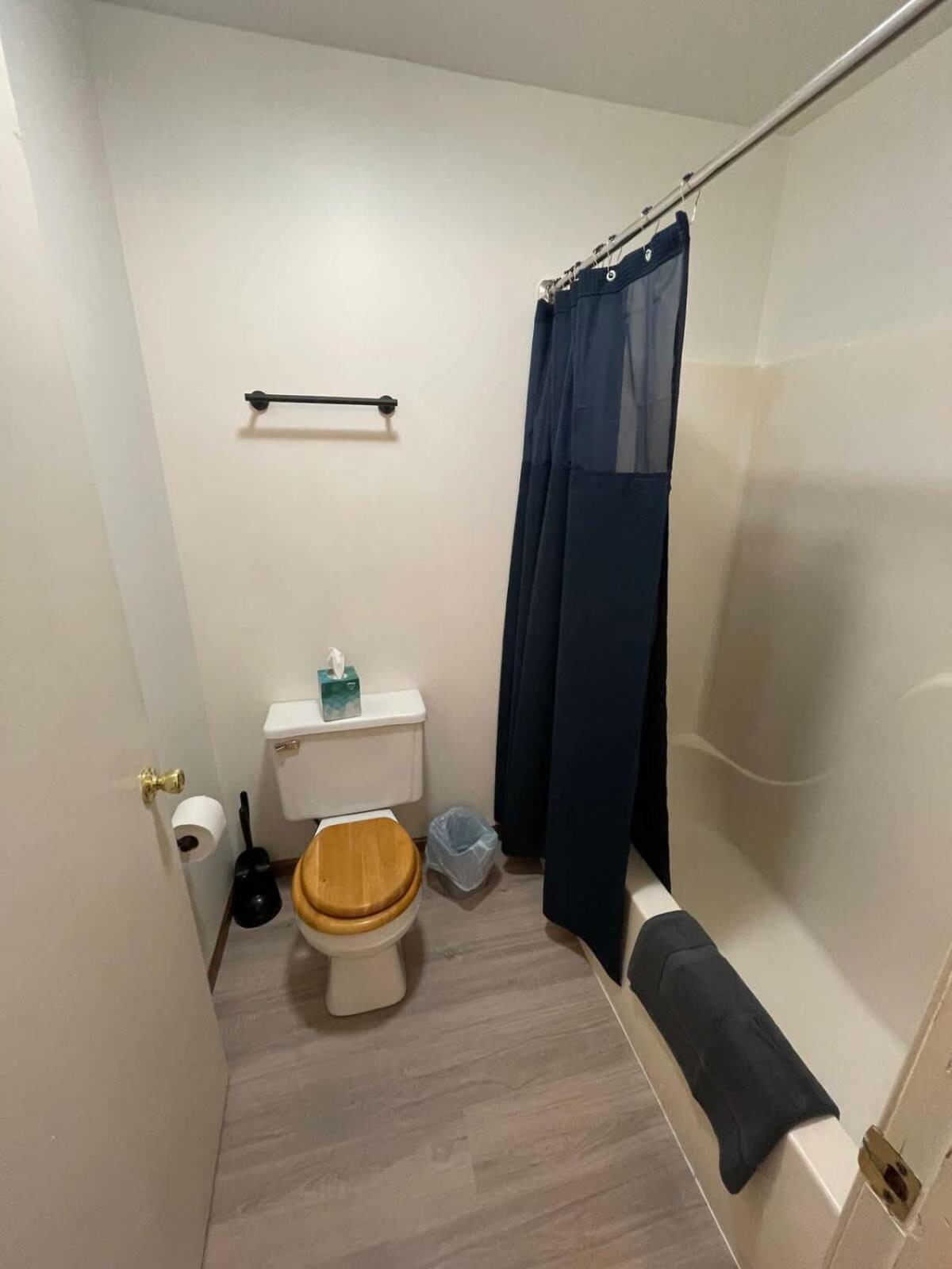 Unit 10 - Stand Rock Apartment