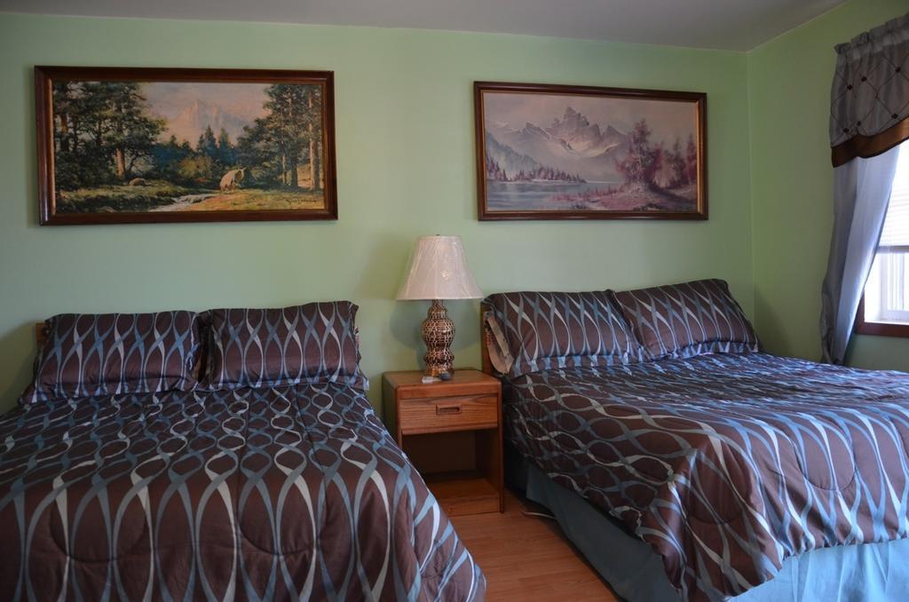 Motel Deer Trail