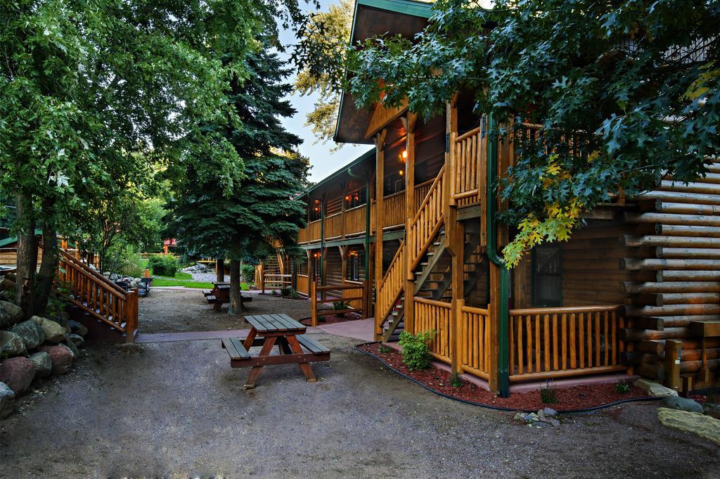 Meadowbrook Resort