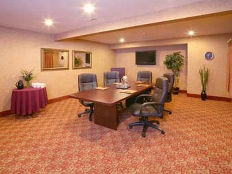 Hotel Ramada By Wyndham Wisconsin Dells I-90