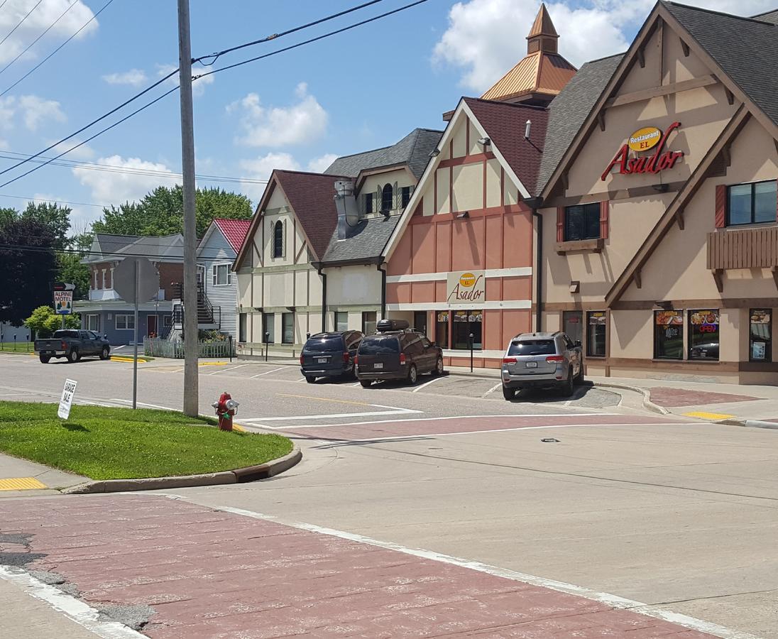 Alpine In Heart Of Downtown. Wisconsin Dells