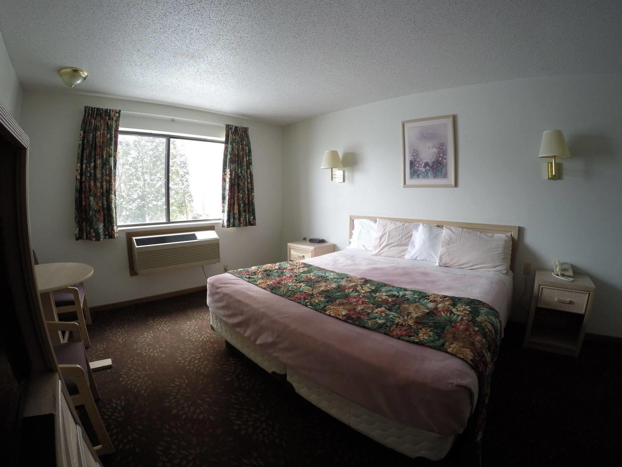 Hotel Wingate By Wyndham Wisconsin Dells Waterpark Lake Delton