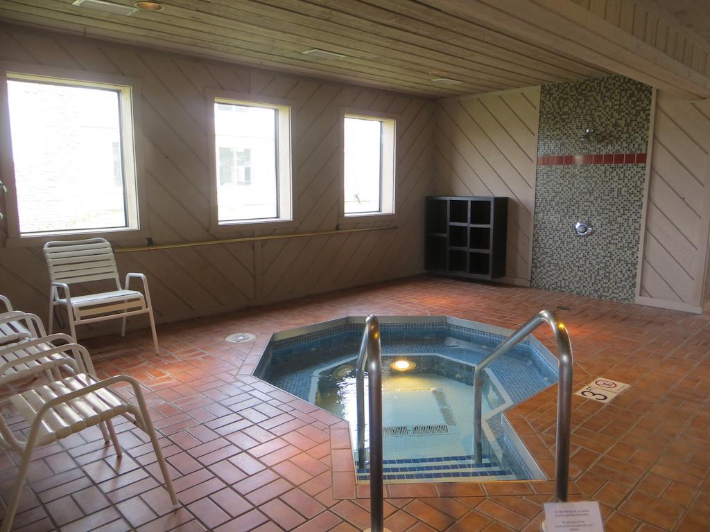 Hotel Ramada By Wyndham Wisconsin Dells I-90