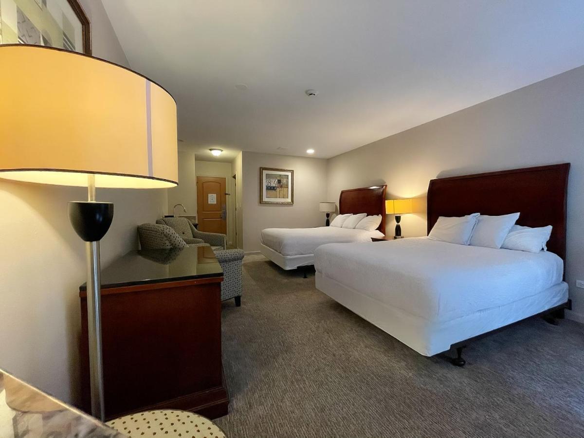 The Delton 2* Wisconsin Dells