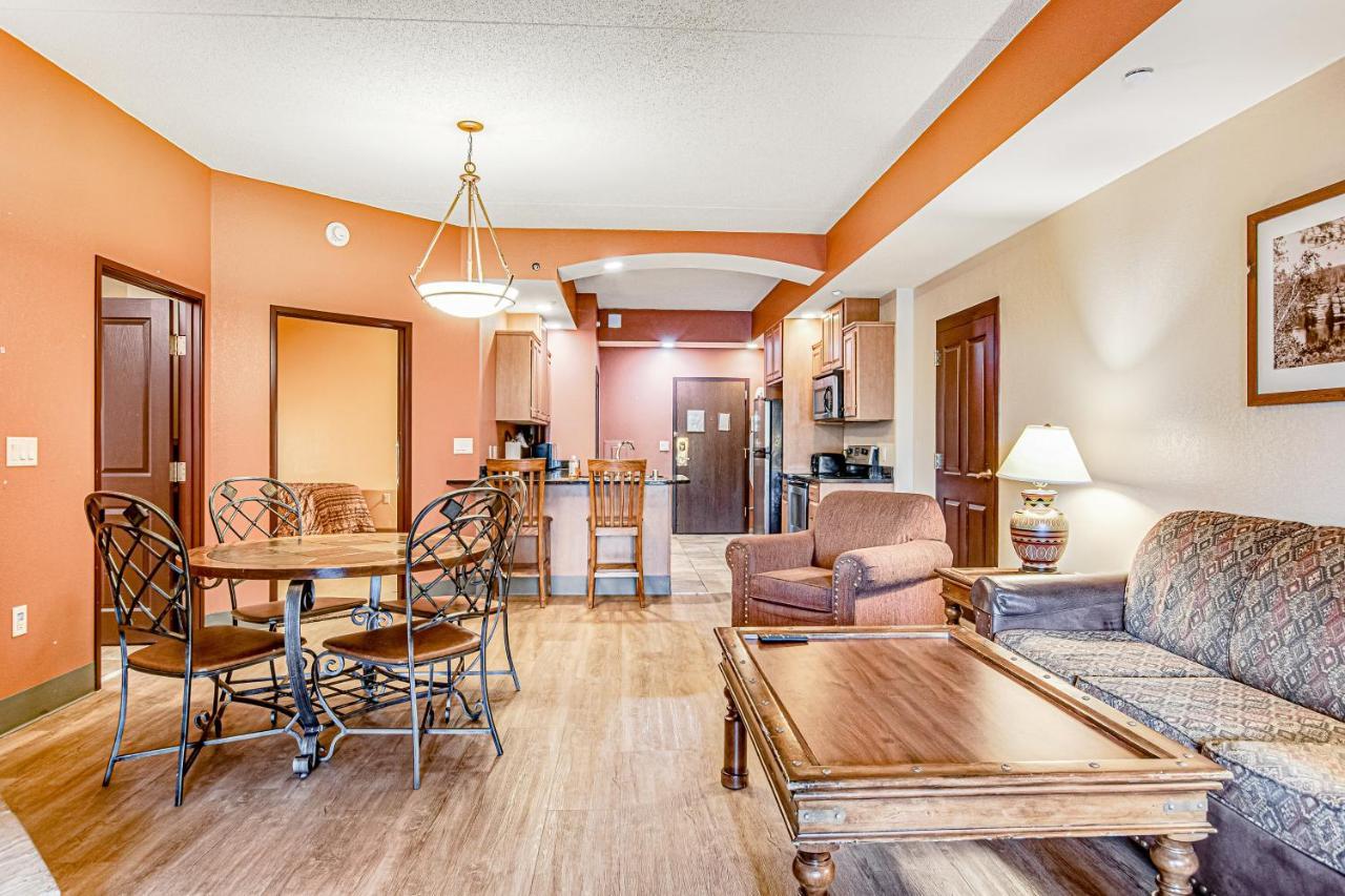 Chula Vista Unit 2645 And 2647 Full Wisconsin Dells