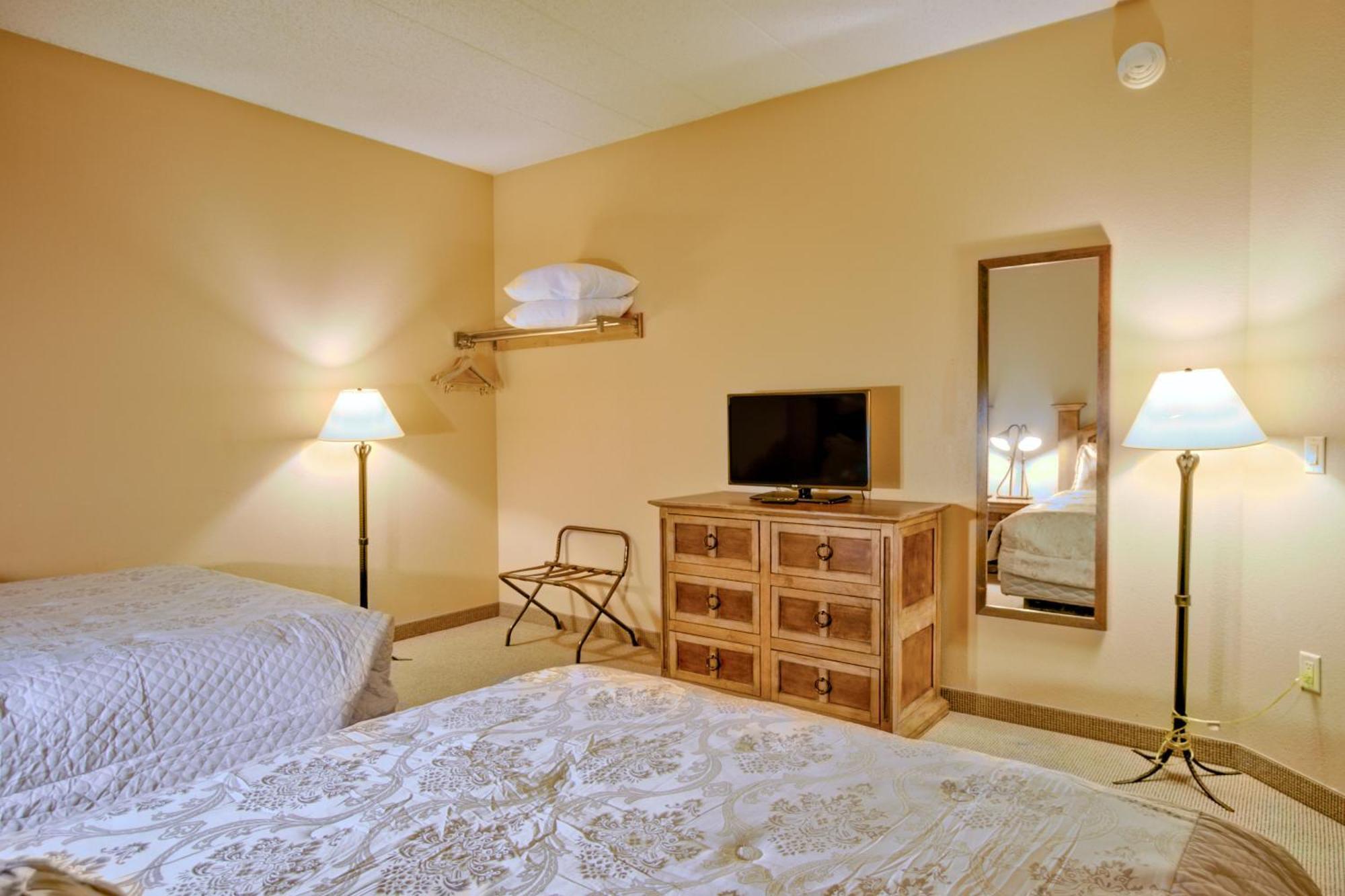 Chula Vista Unit 2645 And 2647 Full Apartment