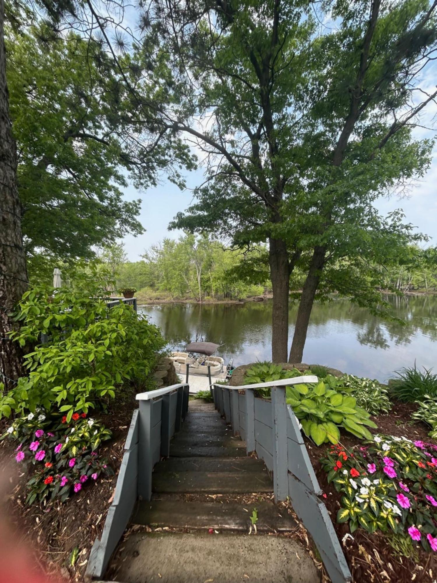 Waterfront Wisconsin Dells