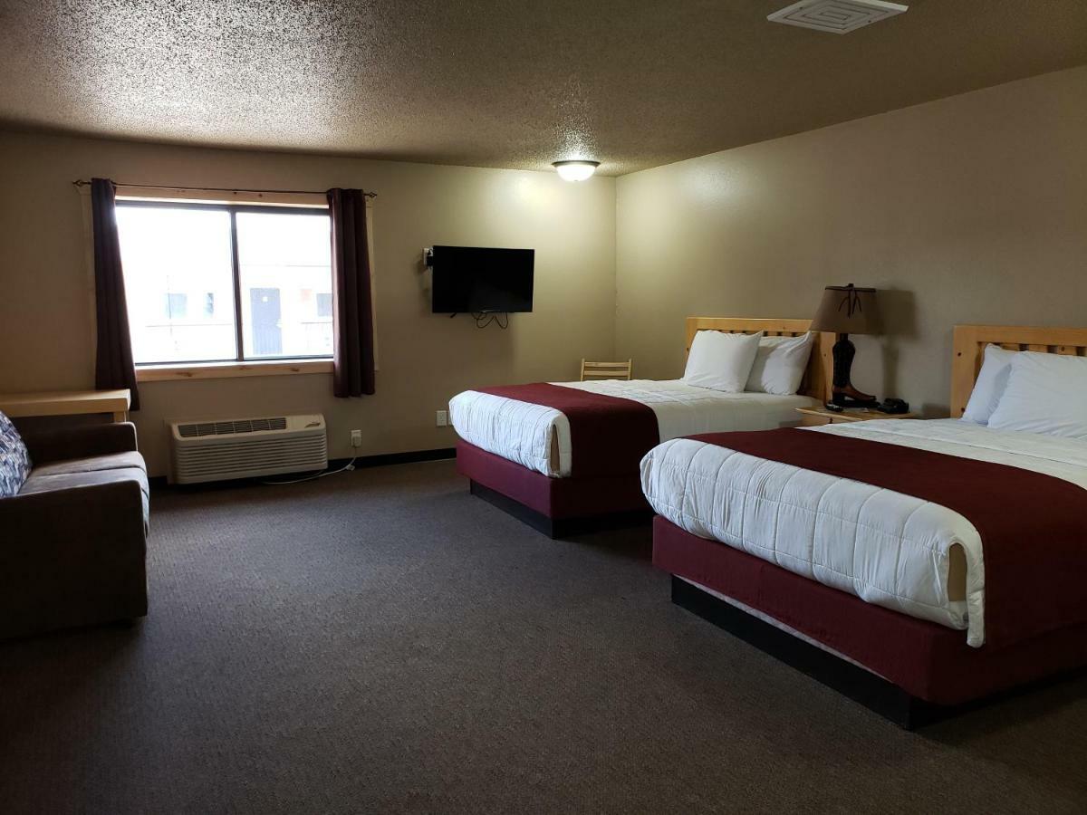 Woodside Dells & Wisconsin Dells