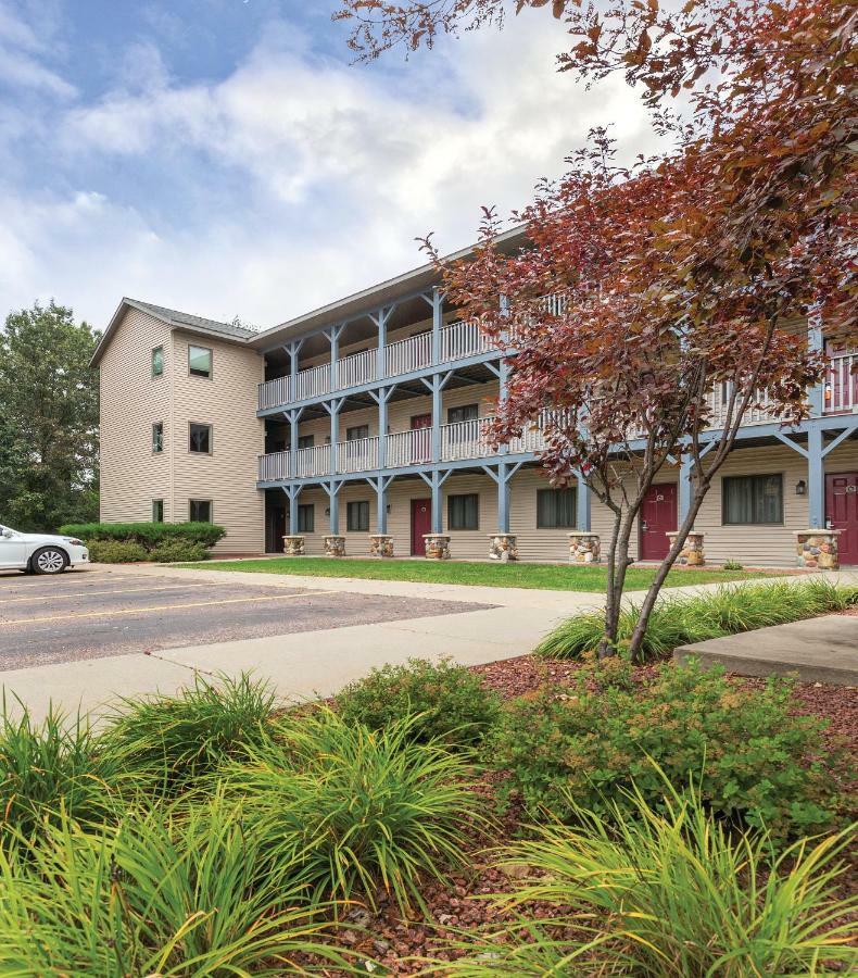 Club Wyndham Tamarack Resort 4*